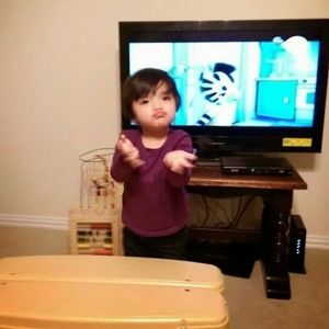 Meet your Posher, Eduardo